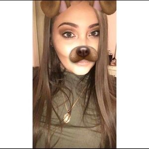 Meet your Posher, Desirae